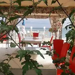 Ξενοδοχείο Shalanda