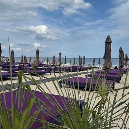 Shalanda Hotel