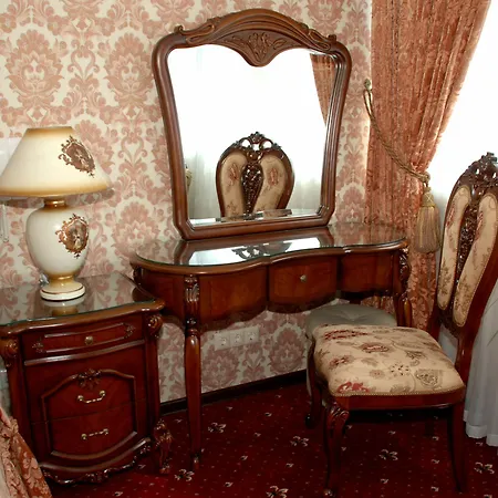 Shalanda Hotel